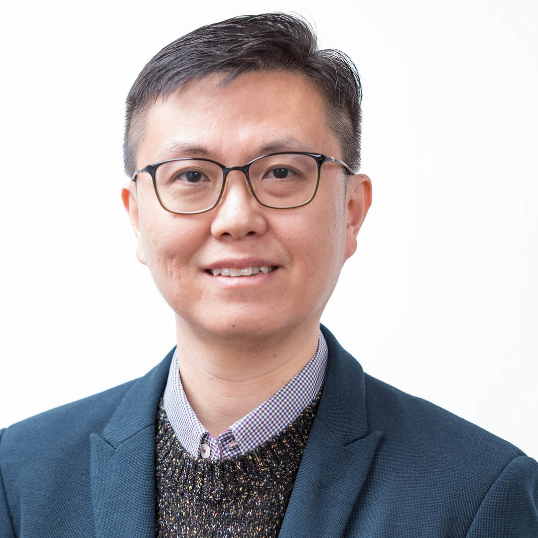 Mr. WONG, King Chung (王景松先生)